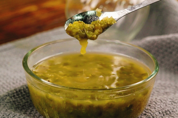 濕氣重的人能喝綠豆湯嗎 綠豆和什么一起煮可以去濕氣