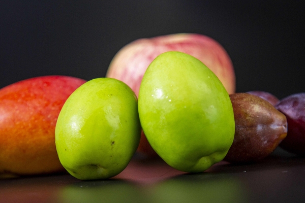 青棗的功效與作用、禁忌和食用方法-易網健康養生網 青棗的功效與作用、禁忌和食用方法