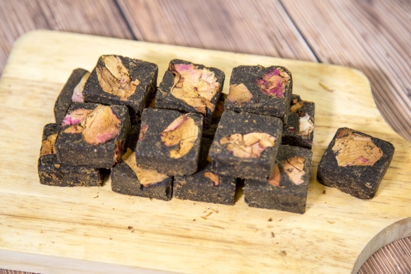 紅糖是甘蔗做的嗎-易網健康<a href=http://www.jsjjzhkt.cn/jkys/ target=_blank class=infotextkey>養生</a>網 紅糖是甘蔗做的嗎