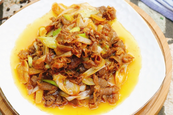 煮羊肉什么時候放鹽好-易網(wǎng)<a href=http://www.jsjjzhkt.cn/ target=_blank class=infotextkey>健康養(yǎng)生</a>網(wǎng) 煮羊肉什么時候放鹽好