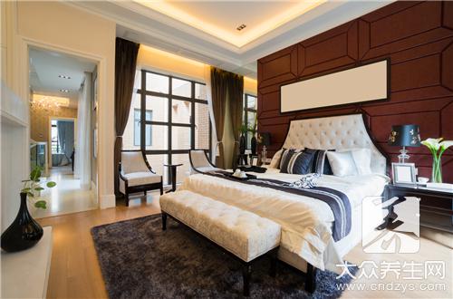 翻云覆雨時到底是脫還是不脫 翻云覆雨時到底是脫還是不脫