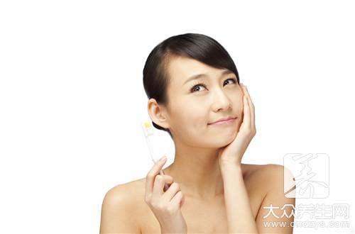 “咬”住你女友讓她發出“嗷嗷嗷”                                      (1)