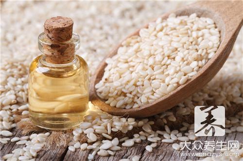 閨房里的情趣小游戲，你懂的