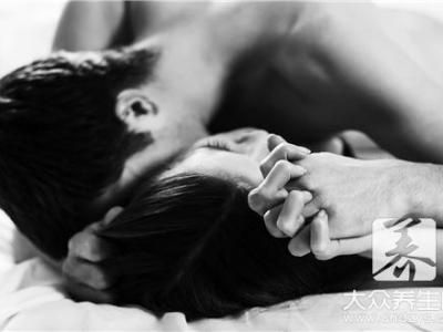 這些性生活小技巧竟能趕走早泄？