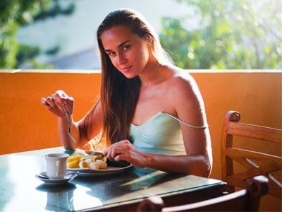 房事后避孕套殘留私處的油咋辦?