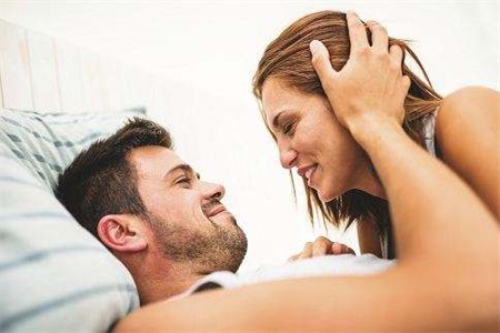 性生活多久一次最好？除了頻率，你需要注意的是性生活技巧