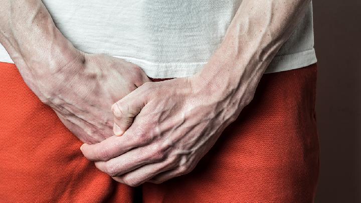 手淫會傳染性病嗎 盤點男人手淫的3個錯誤方式-易網<a href=http://www.jsjjzhkt.cn/ target=_blank class=infotextkey>健康養生</a>網 手淫會傳染性病嗎 盤點男人手淫的3個錯誤方式