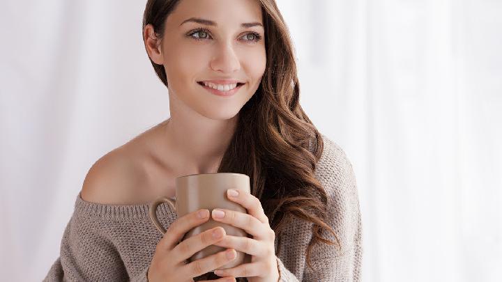 為什么女性40歲出軌的比例這么高-易網(wǎng)健康<a href=http://www.jsjjzhkt.cn/jkys/ target=_blank class=infotextkey>養(yǎng)生</a>網(wǎng) 為什么女性40歲出軌的比例這么高