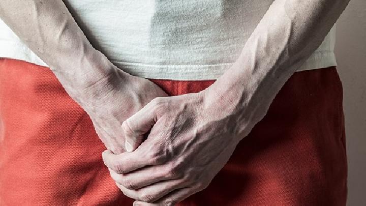 哪些技巧能提升男人床上功夫 男性必知性生活幾大要點-易網健康<a href=http://www.jsjjzhkt.cn/jkys/ target=_blank class=infotextkey>養生</a>網 哪些技巧能提升男人床上功夫 男性必知性生活幾大要點