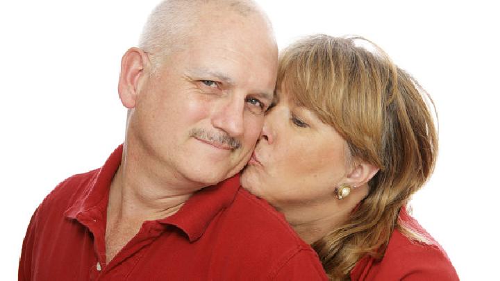 性交中摩擦能獲得高潮么 女性性愛(ài)時(shí)摩擦技巧有哪些-易網(wǎng)健康<a href=http://www.jsjjzhkt.cn/jkys/ target=_blank class=infotextkey>養(yǎng)生</a>網(wǎng) 性交中摩擦能獲得高潮么 女性性愛(ài)時(shí)摩擦技巧有哪些