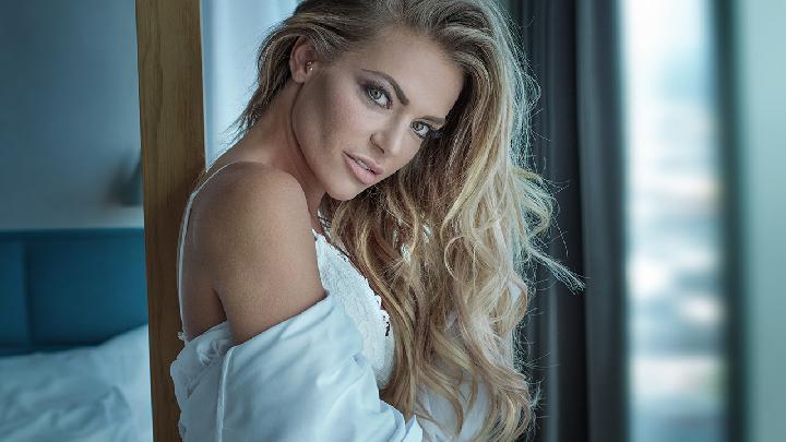 性愛時(shí)女性如何調(diào)情 4個(gè)激情方法讓她快速高潮