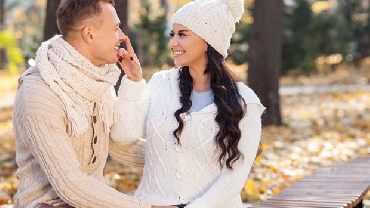 夫妻要嘗試的新鮮性愛姿勢 這幾個性生活姿勢你用過嗎