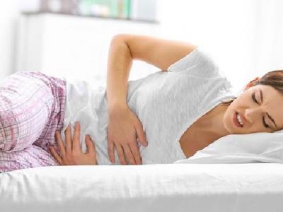 女孩月經初潮應該怎么護理?女孩月經初潮千萬要注意這三點