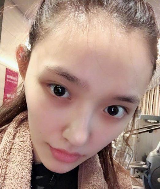 22歲“星女郎”林允的瘦身秘訣，是什么讓她擁有錐子臉筷子腿？