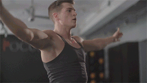 9個動作全身徒手訓練！碎片時間也能健身減肥！