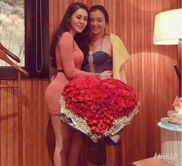 身材太好總被人偷瞄？體重116斤被稱為女神？胖子也有春天啊