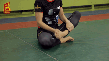 防止跑步肌肉腿！9個動作3分鐘跑完拉伸塑形美腿