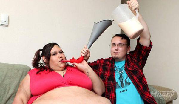 曾經635斤“漏斗”吃飯、挑戰“世界最胖”，如今減肥當媽媽啦~