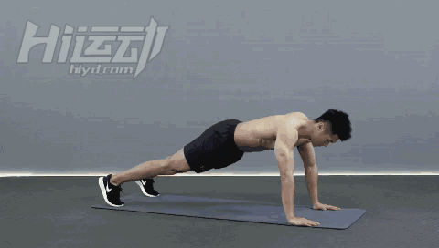 24歲女神放棄健美競技，開始健身后擁有百萬粉絲創辦自己的品牌