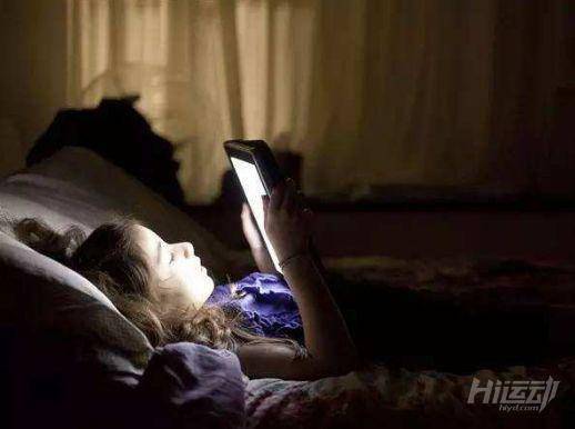 睡覺前的3個行為最容易讓你體重飆升，早戒早點瘦