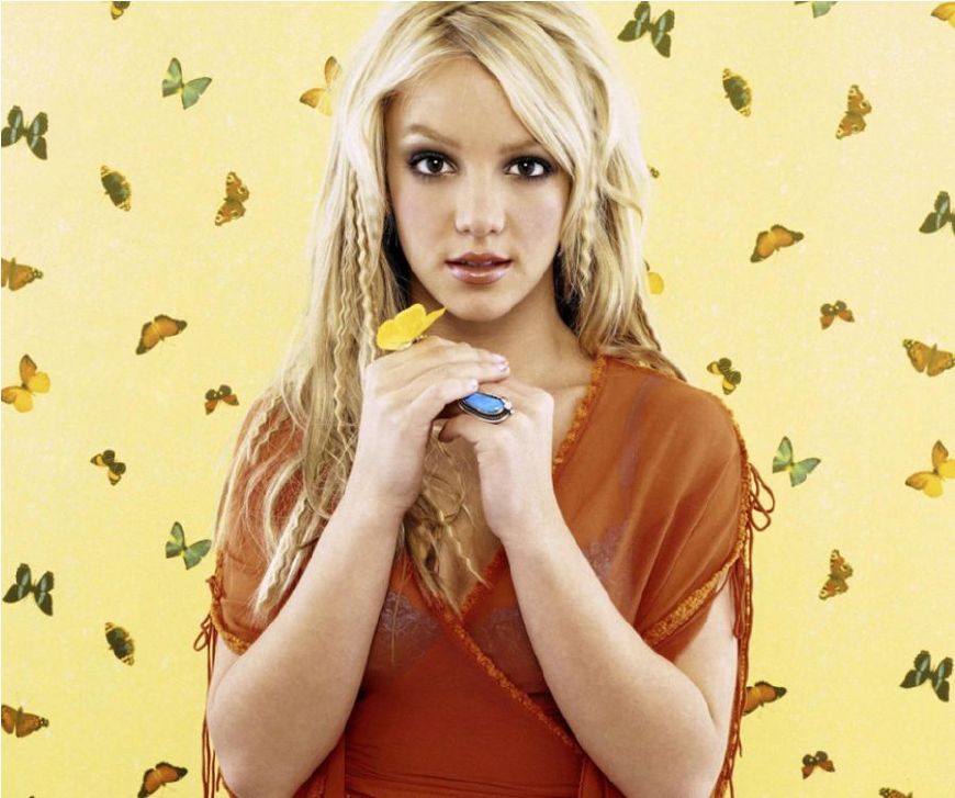 小甜甜布蘭妮變身健身狂，頻繁出入健身房竟是為取悅小13歲男友