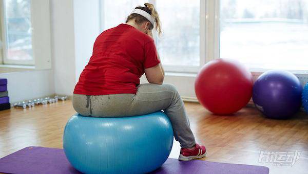 抵抗住中年發福！健身加生活模式改變必不可少