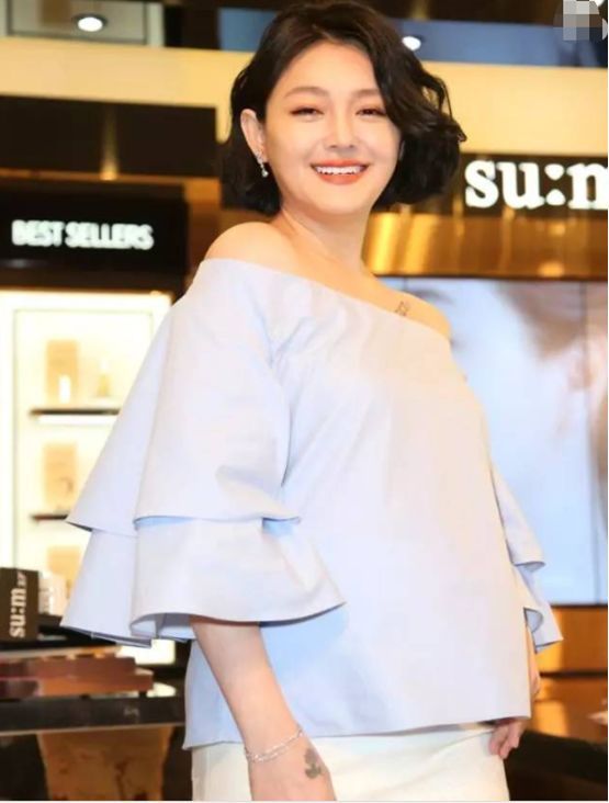 42歲高齡的大S又懷孕了？懷第三胎的她瘦到讓人不敢認