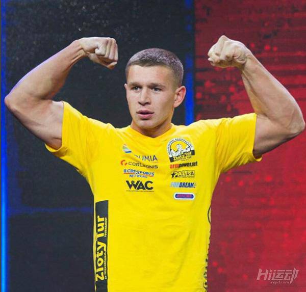 塊頭不大的扳手腕王者！小臂有45厘米粗