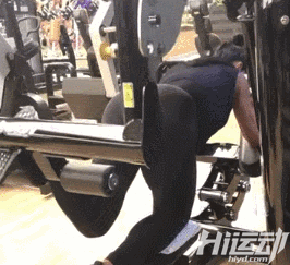 35歲練成最強(qiáng)大臀??！被奉為“臀神”，擁有600萬(wàn)粉絲