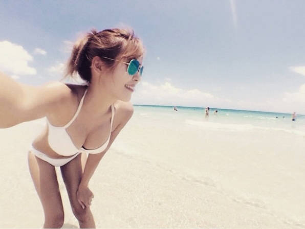 馬來西亞電競美女走紅 擁傲人胸器