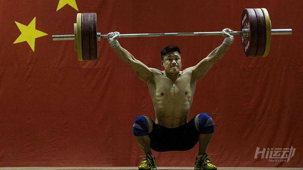 被國外媒體稱為“舉起世界的男人”！一次次刷新老外對力量的認知