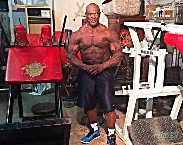 頭頂8個奧林匹亞冠軍，“祖師爺”身上已經打滿鋼釘！