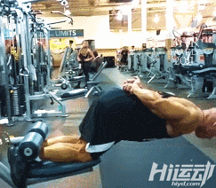 50多歲老頭迷戀“七龍珠”，瘋狂健身練成真實版龜仙人