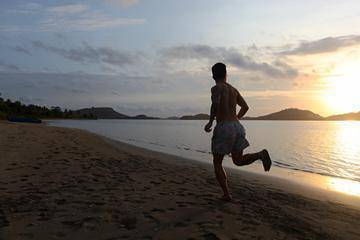 3個(gè)月肉圓變型男 詳細(xì)分享減肥增肌心得 3個(gè)月肉圓變型男 詳細(xì)分享減肥增肌心得