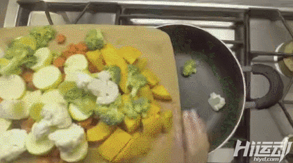 摔一跤就要退休，震動半個娛樂圈！練成維密模特多不容易