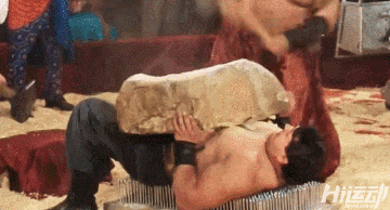 跟馬過不去的大力士！擁有63項(xiàng)吉尼斯世界紀(jì)錄