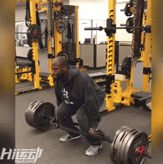 橄欖球運動為什么會經常腦震蕩？看完球員訓練！這跟撞車沒區別