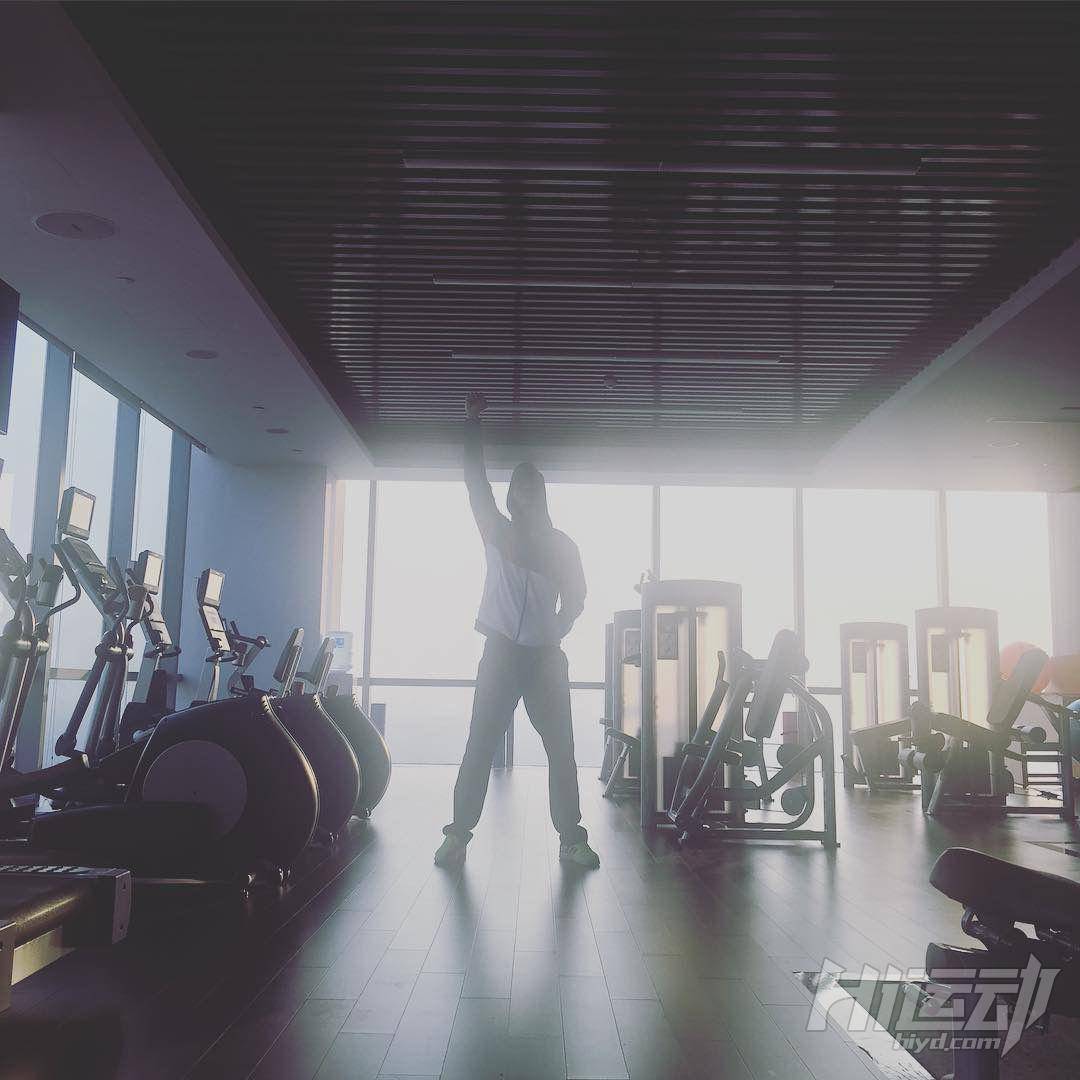 男神肌肉養成記 陳偉霆健身圖man爆