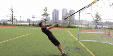 TRXT型飛鳥，改善肩痛，加強三角肌后束和斜方肌中束