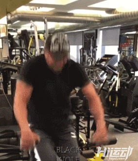 72歲史泰龍為新電影瘋狂訓(xùn)練，狀態(tài)驚人：年齡只是數(shù)字