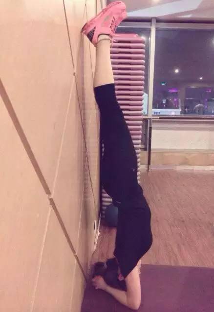 身材顏值雙爆表 瑜伽美人安曉咪