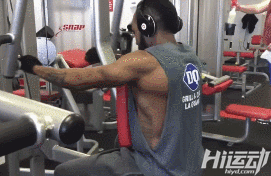 由“夜店哈”進化成“努力哈”，帶領火箭掉打騎士隊！哈登的增肌計劃