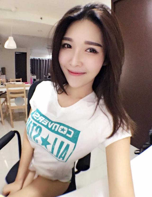 馬來西亞電競美女走紅 擁傲人胸器
