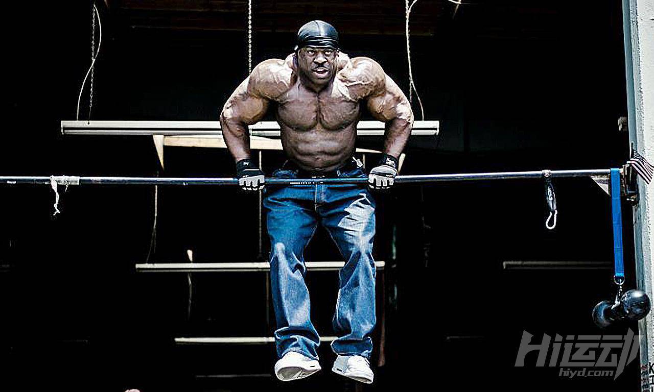 壯如猛獸的黑幫頭目 坐牢11年變健身網(wǎng)紅
