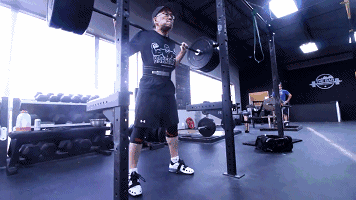 超級勵志！60歲大爺健身完爆小鮮肉