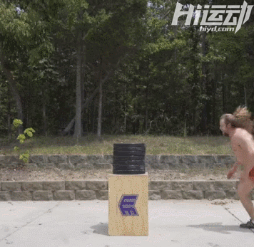 滿腦子都是騷操作！健身界的一股泥石流