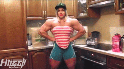 健身版的“朱莉”！91年妹子發(fā)現(xiàn)健身天賦后，練太大塊了！