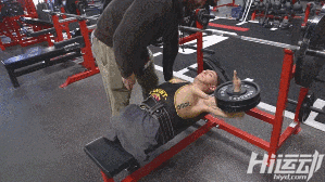 出生只有一只胳膊一條腿，身材卻比正常人都強百倍！