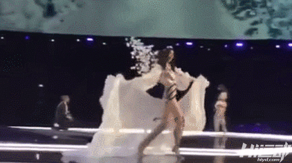 摔一跤就要退休，震動半個娛樂圈！練成維密模特多不容易