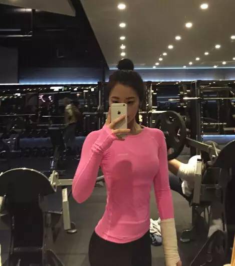 韓國超紅健身女神 清純可愛似高中生